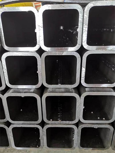 昆明大口径规格方管
